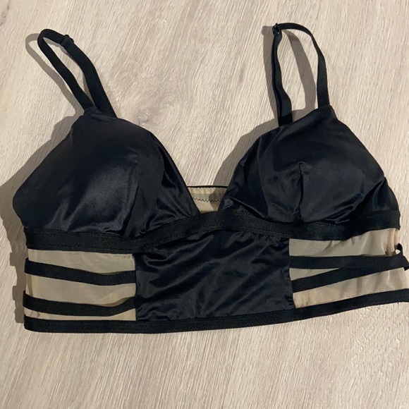 Victoria’s Secret Bralette - Picture 5 of 5